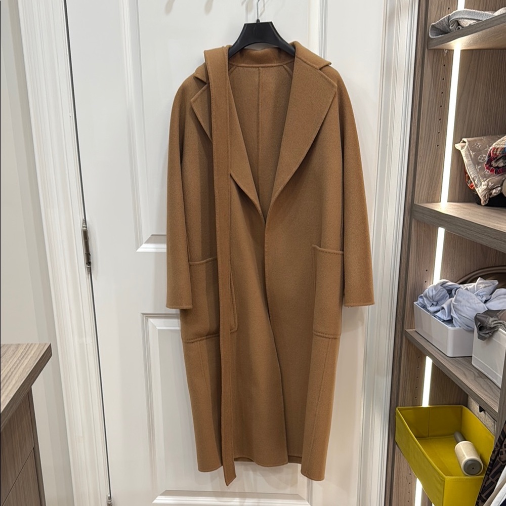 Elegant Tan Women's Coat